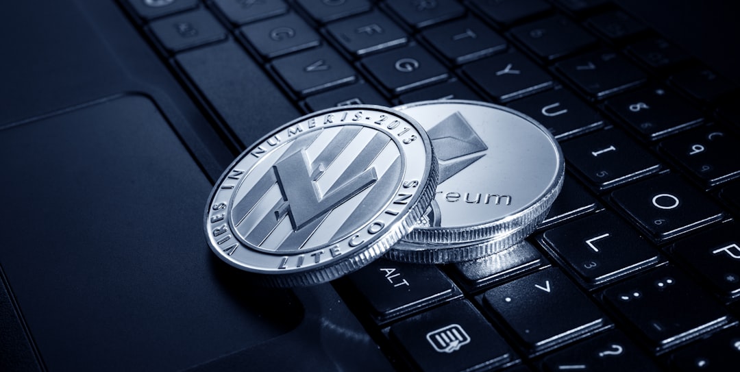 Monero vs Zcash Shielded Transactions: A Comparative Analysis for Enhanced Privacy in BTCMixer Context