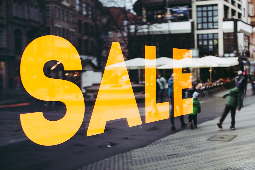 Selling Without Verification: Navigating the BTCMixer En Niche and Its Implications